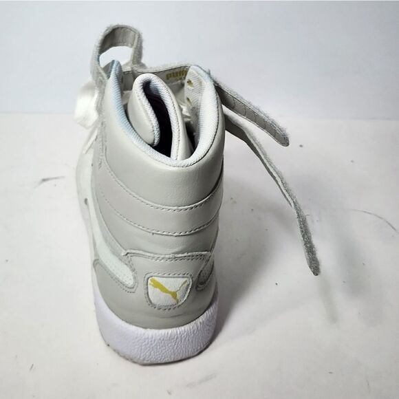 Puma   - Picture 6 of 11